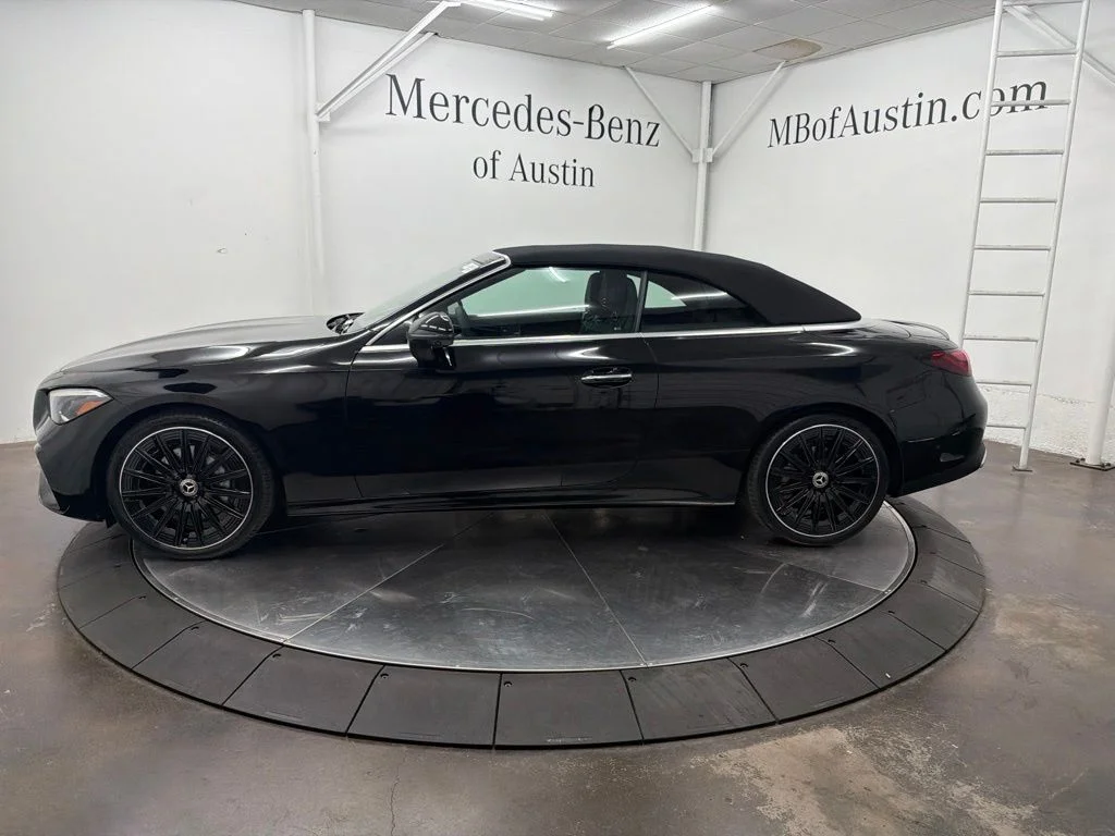 New 2027 Black Mercedes-Benz CLE 300 image 4