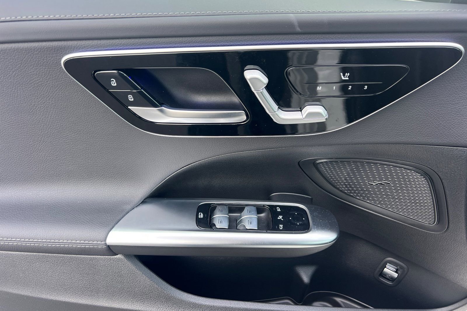 New 2026 Polar White Mercedes-Benz C 300 image 14