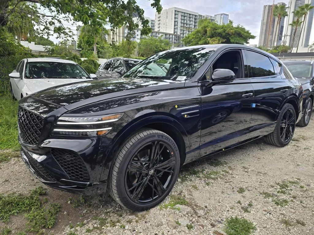 New 2027 Black Genesis 3.5T e-SC image 1