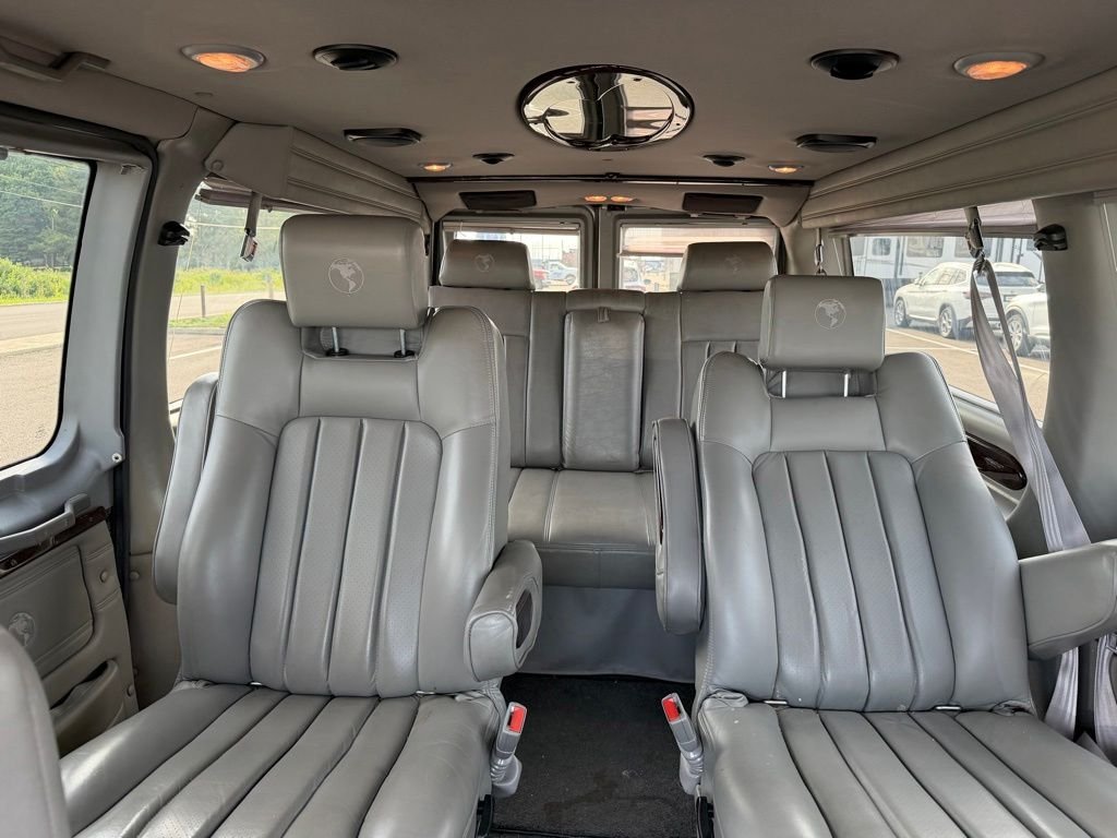 Used 2014  Ford RV image 15