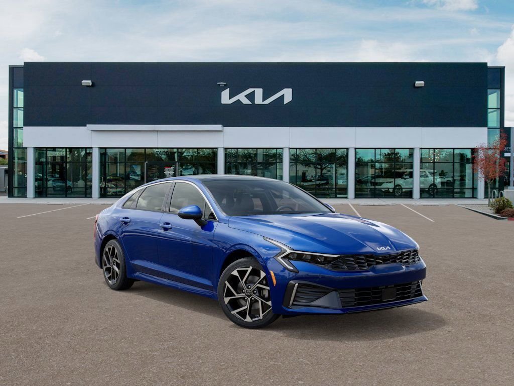 2025 Kia K5 EX - Photo 8