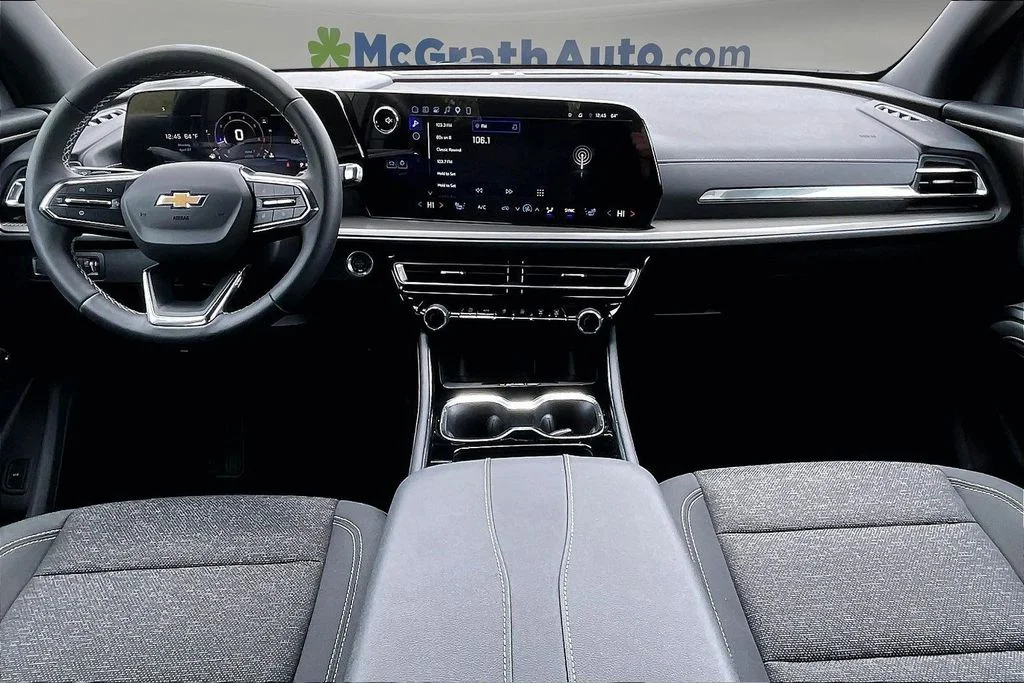 Used 2026 White Chevrolet LT image 9
