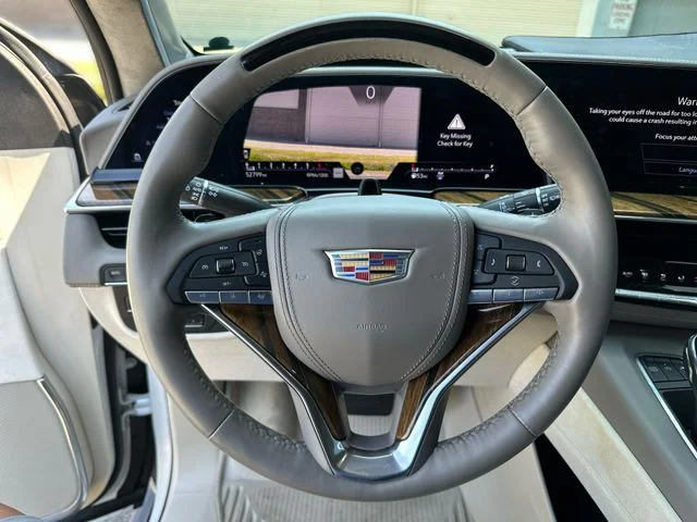 Used 2023 White Cadillac Sport Platinum image 15