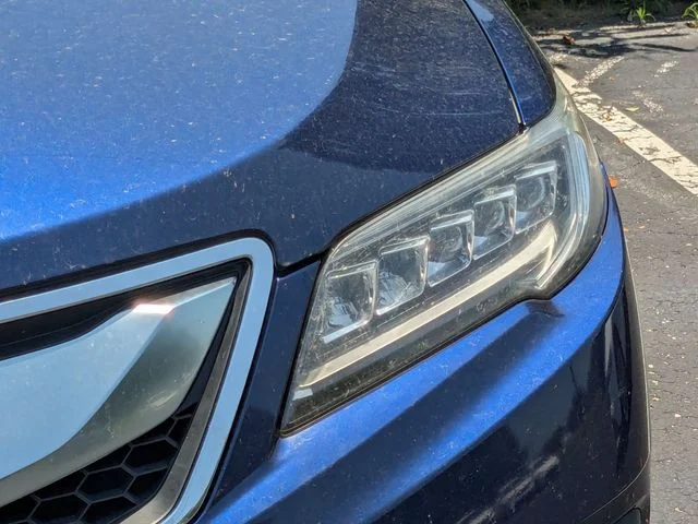 Used 2018 Fathom Blue Pearl Acura Advance Package image 5