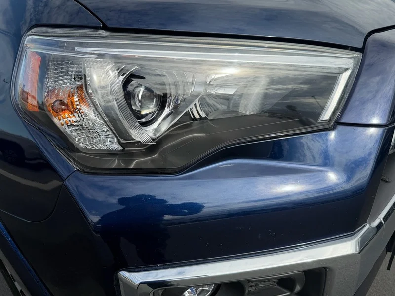 Used 2022 Nautical Blue Met Toyota Limited image 29