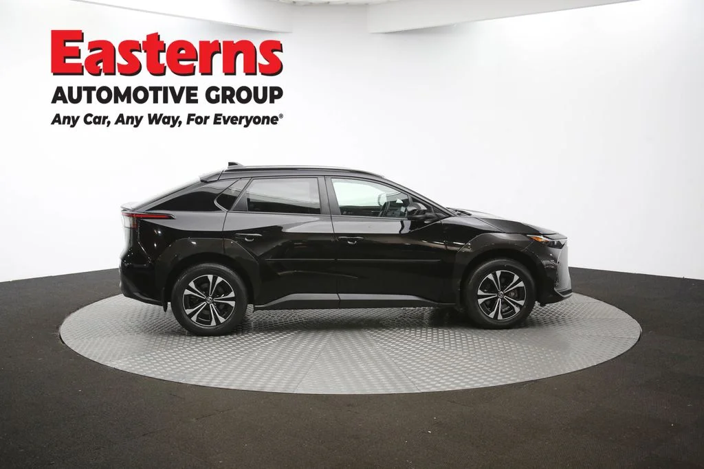 Used 2023 Black Toyota XLE image 41