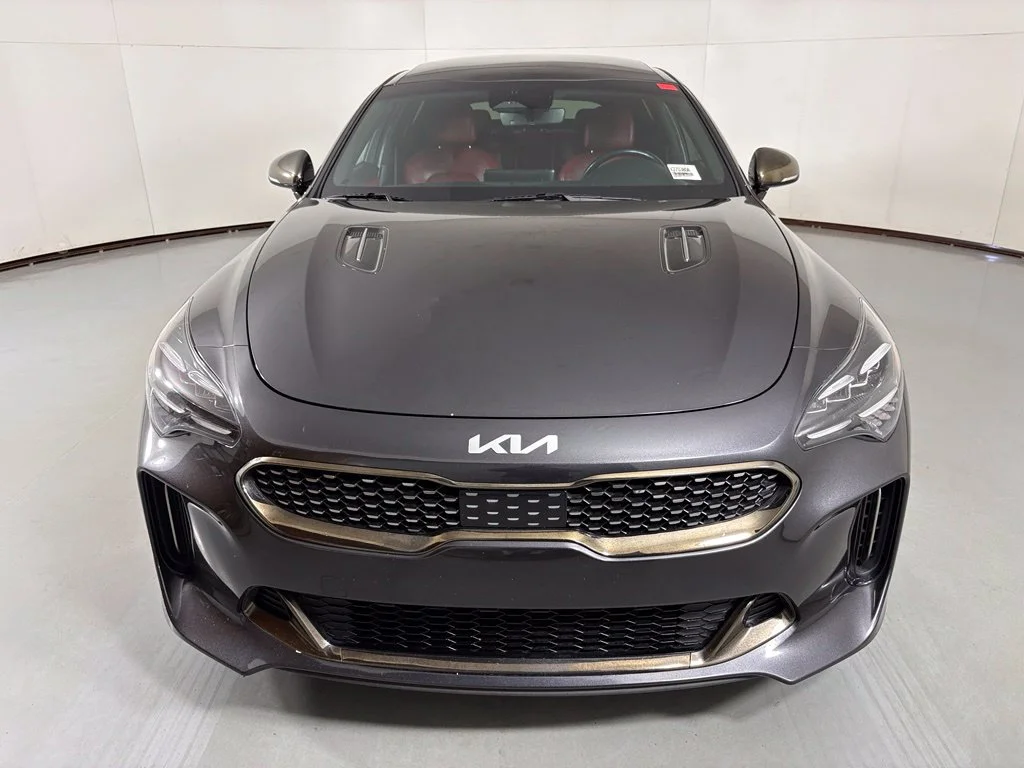 Used 2022 Gray Kia GT1 image 3