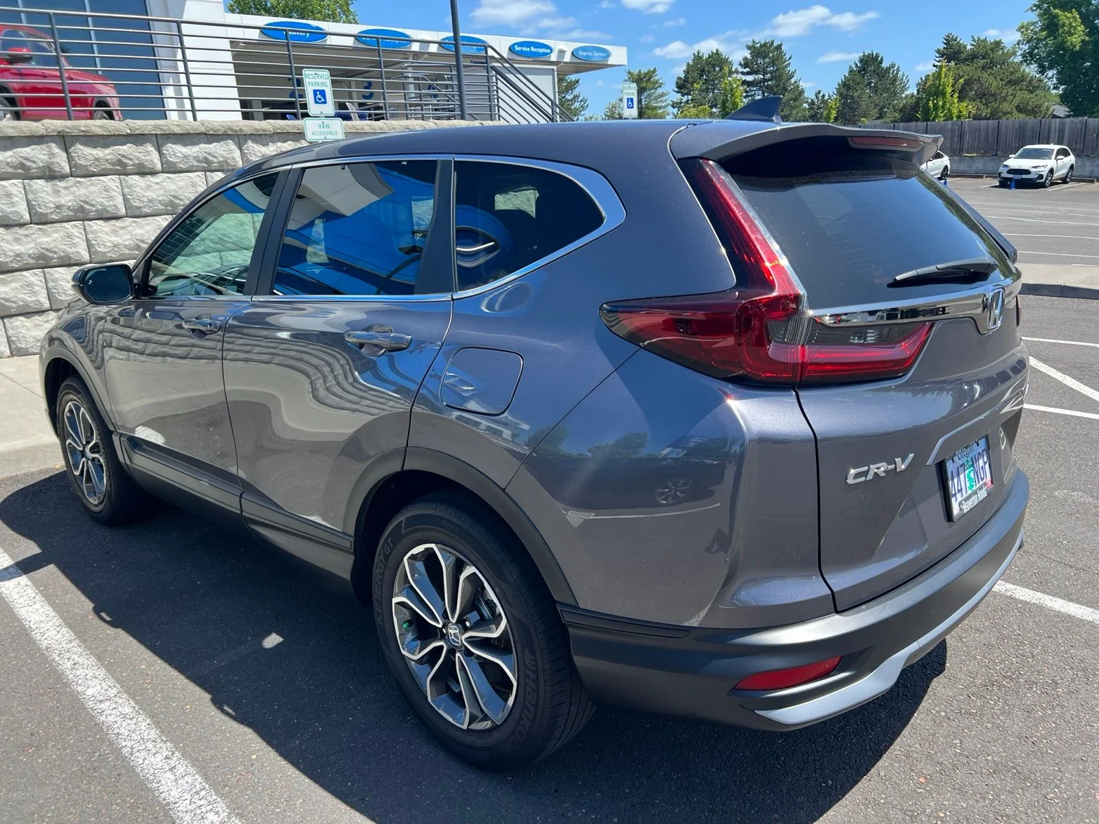 Used 2022 Modern Steel Metallic Honda EX image 6