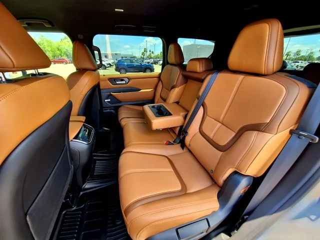 New 2026 Brilliant Silver Nissan SL image 24