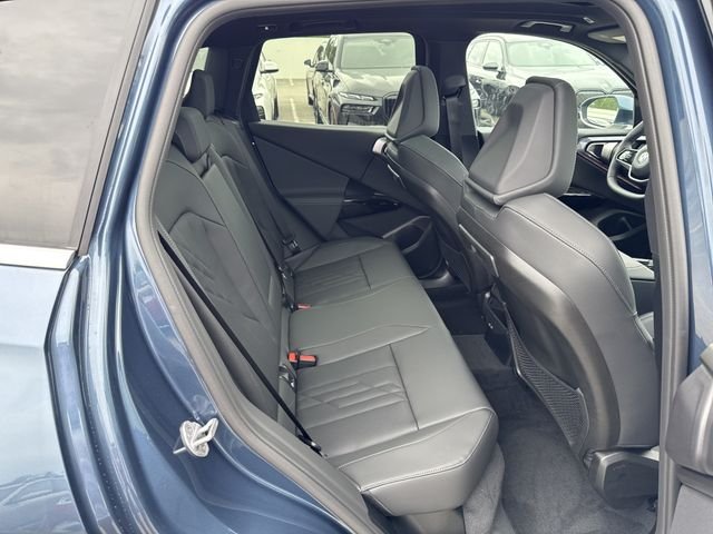 New 2026 Arctic Race Blue metallic BMW 30 xDrive image 11