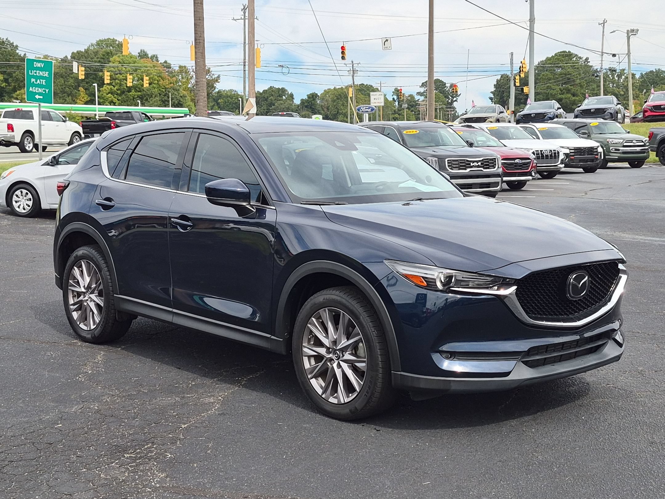 Used 2019 Deep Crystal Blue Mica Mazda Grand Touring Reserve image 7