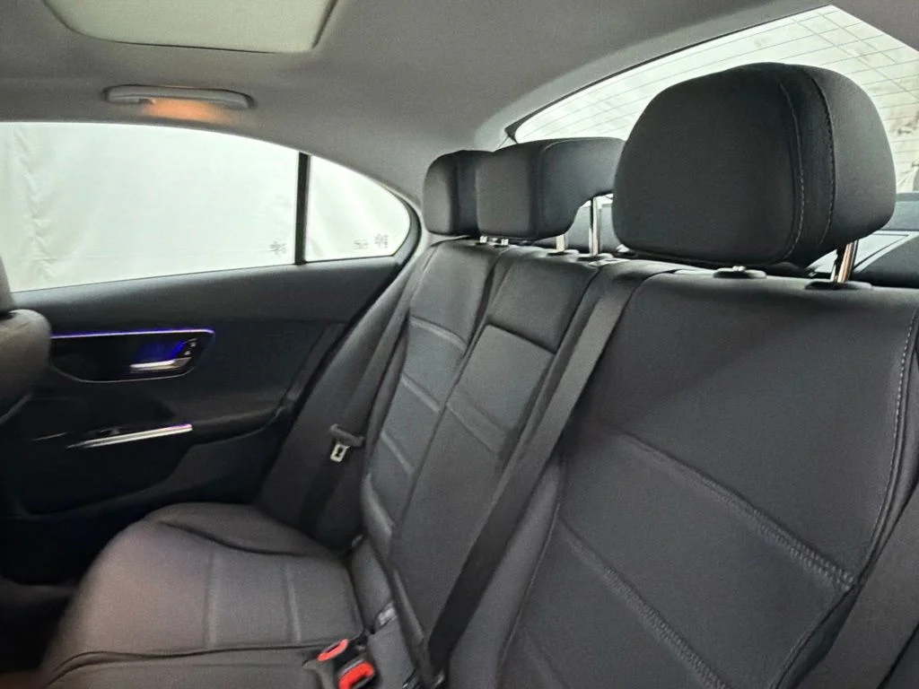 New 2026 White Mercedes-Benz C 300 image 18