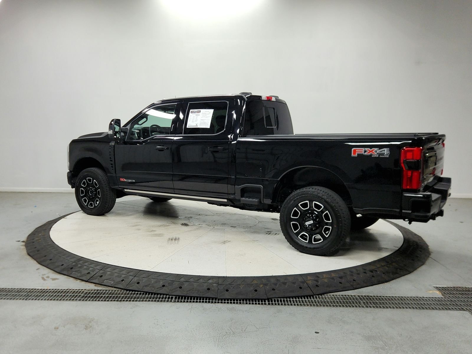 Used 2026 Agate Black Ford Platinum image 6