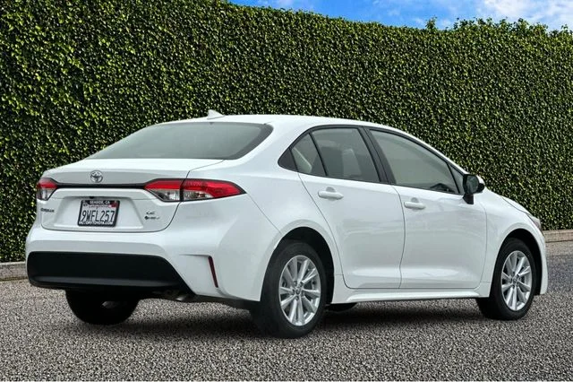 Used 2026 White Toyota LE image 4