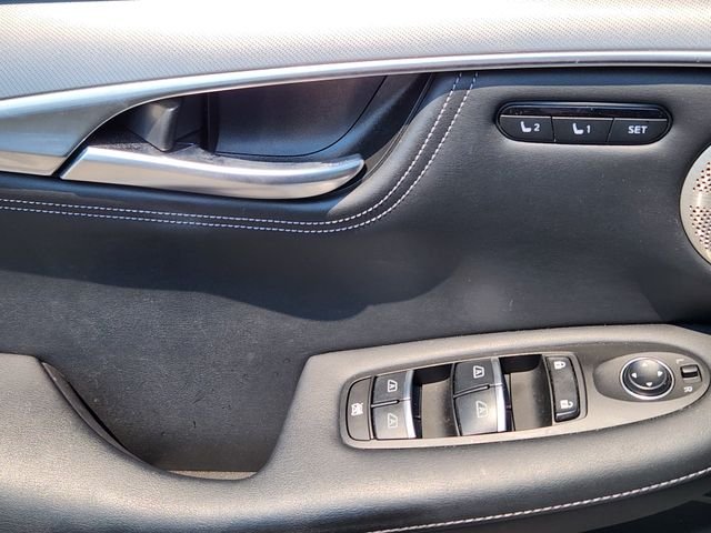 Used 2022 Gray INFINITI ESSENTIAL image 11