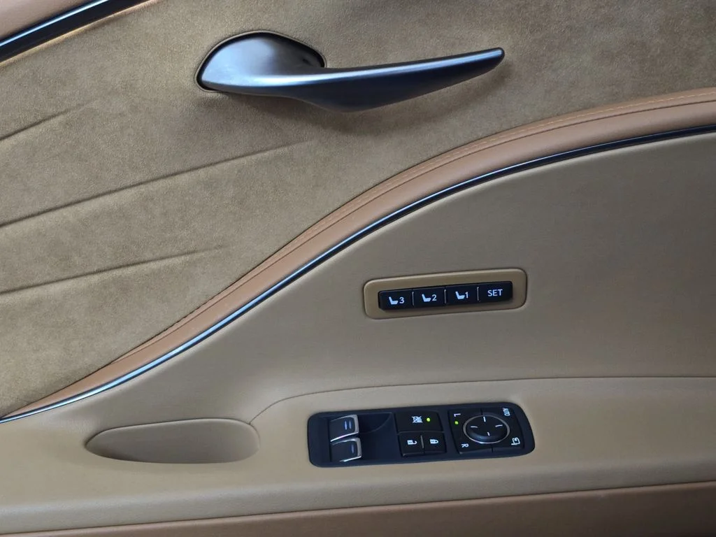 Used 2018 Gray Lexus 500 image 28