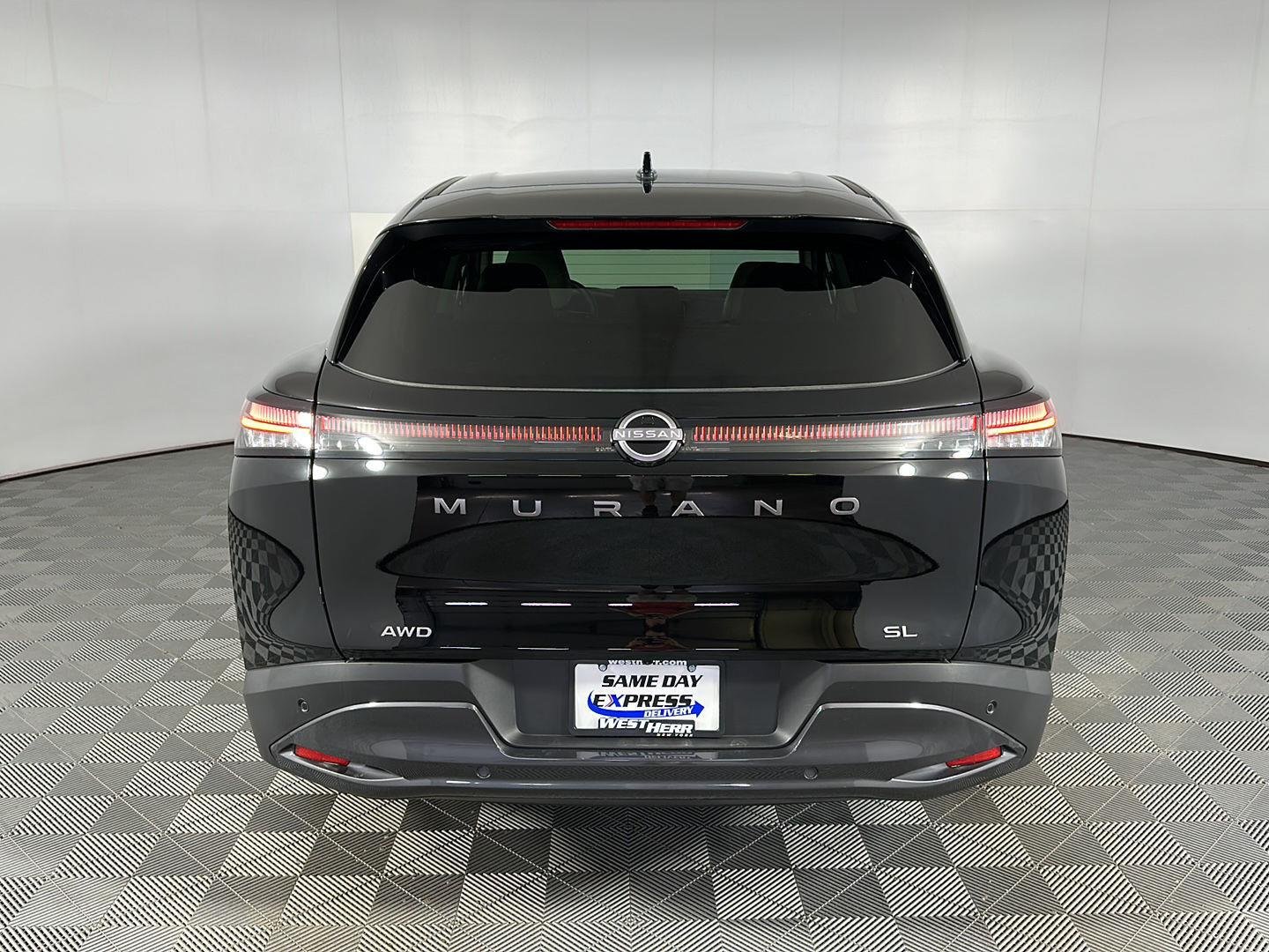 Used 2025 Super Black Nissan SL image 13