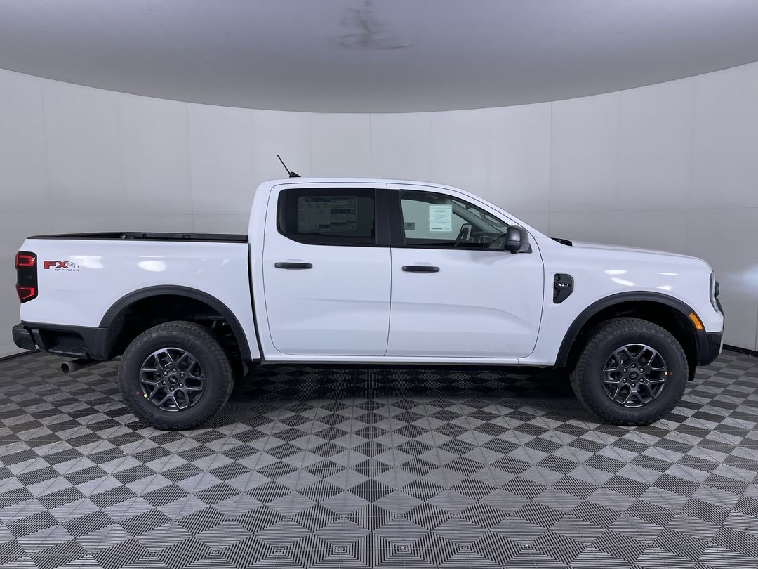 New 2026 Oxford White Ford XLT image 10