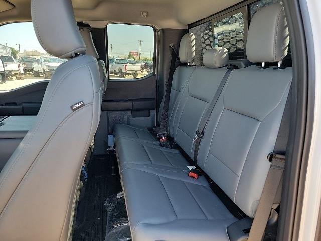 2025 Ford F-550 Super Duty Chassis Cab XL - Photo 42