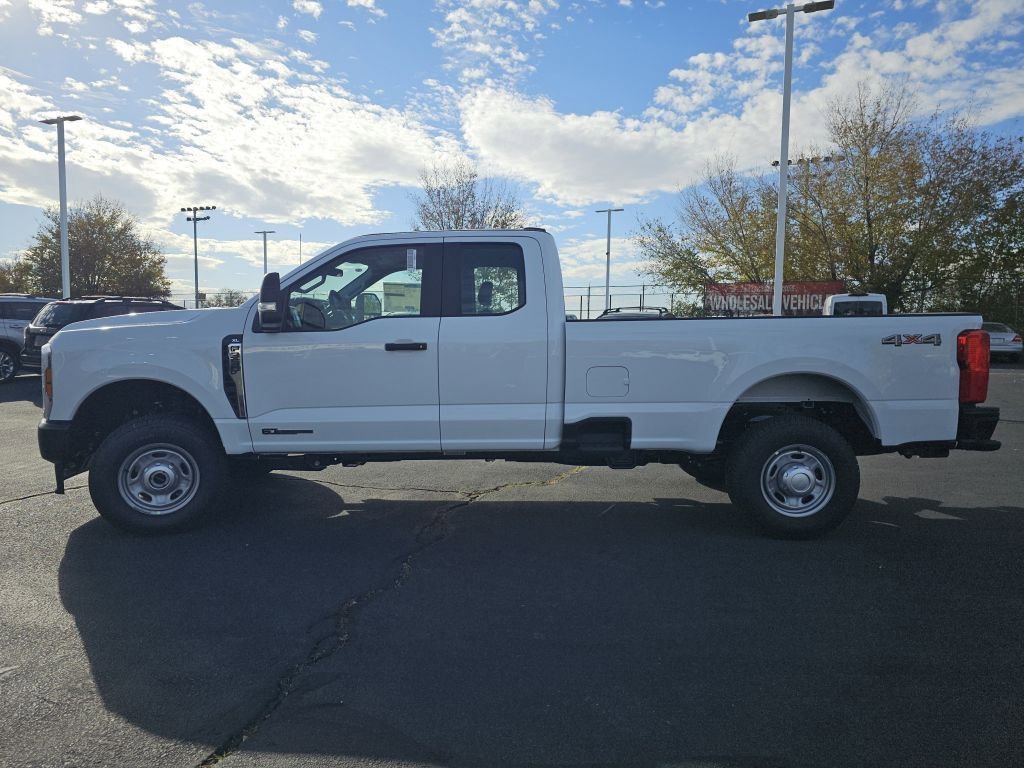 New 2026 Oxford White Ford XL image 21