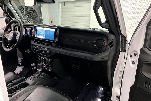 2024 Jeep Wrangler 4-Door Rubicon - Photo 18