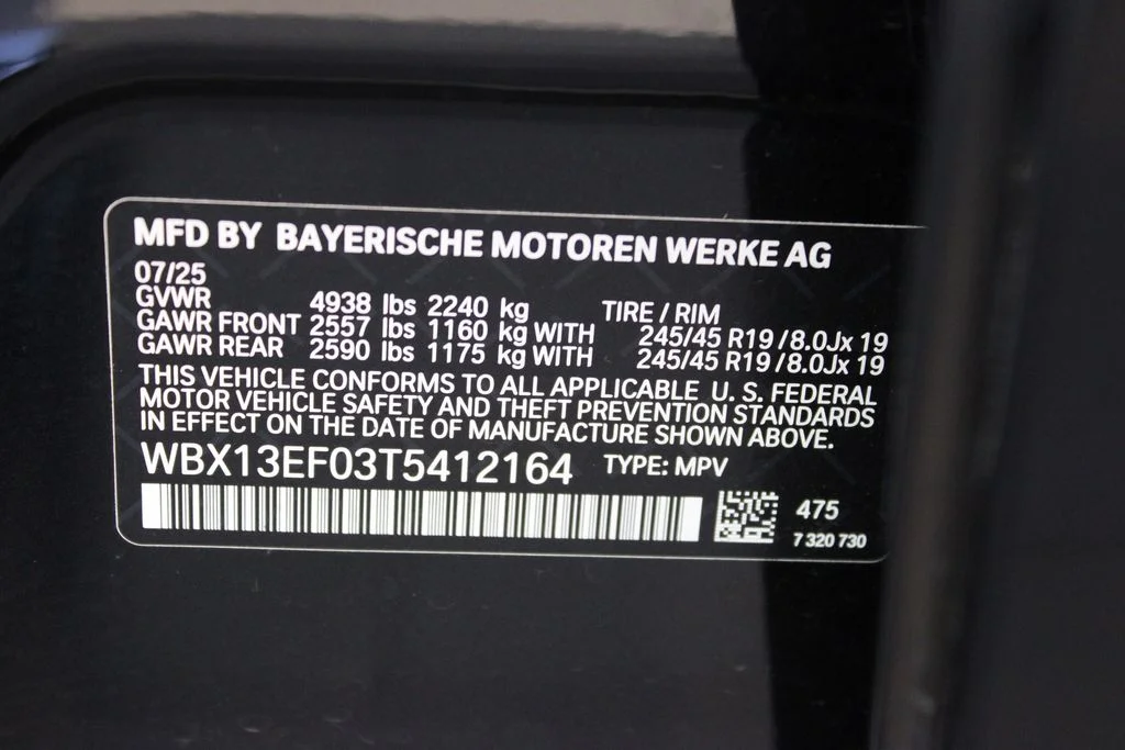 Used 2026 Black Sapphire Metallic BMW M35i image 30