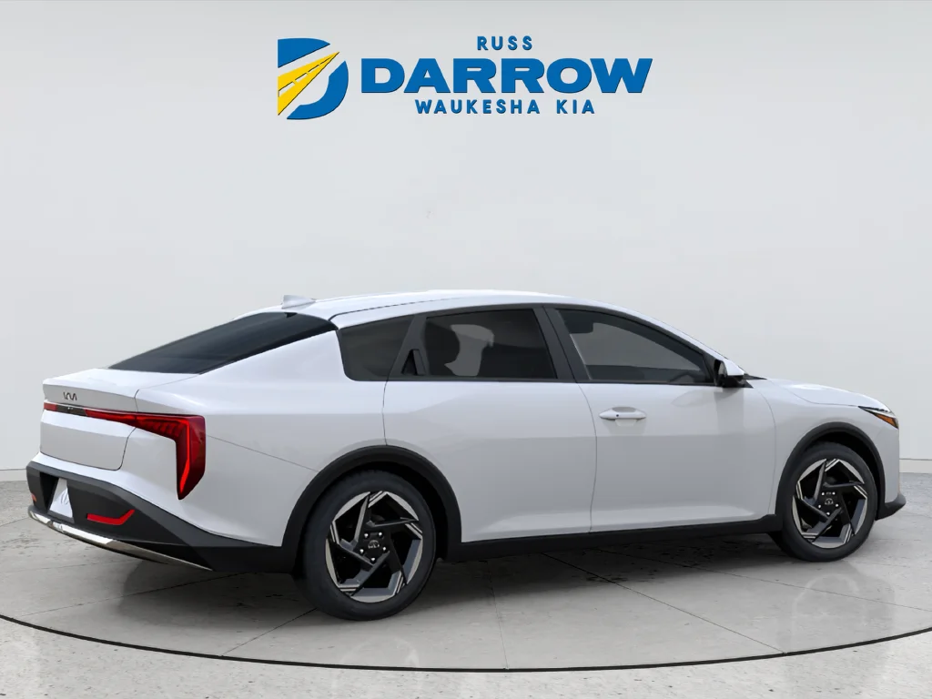 New 2026 White Kia EX image 5