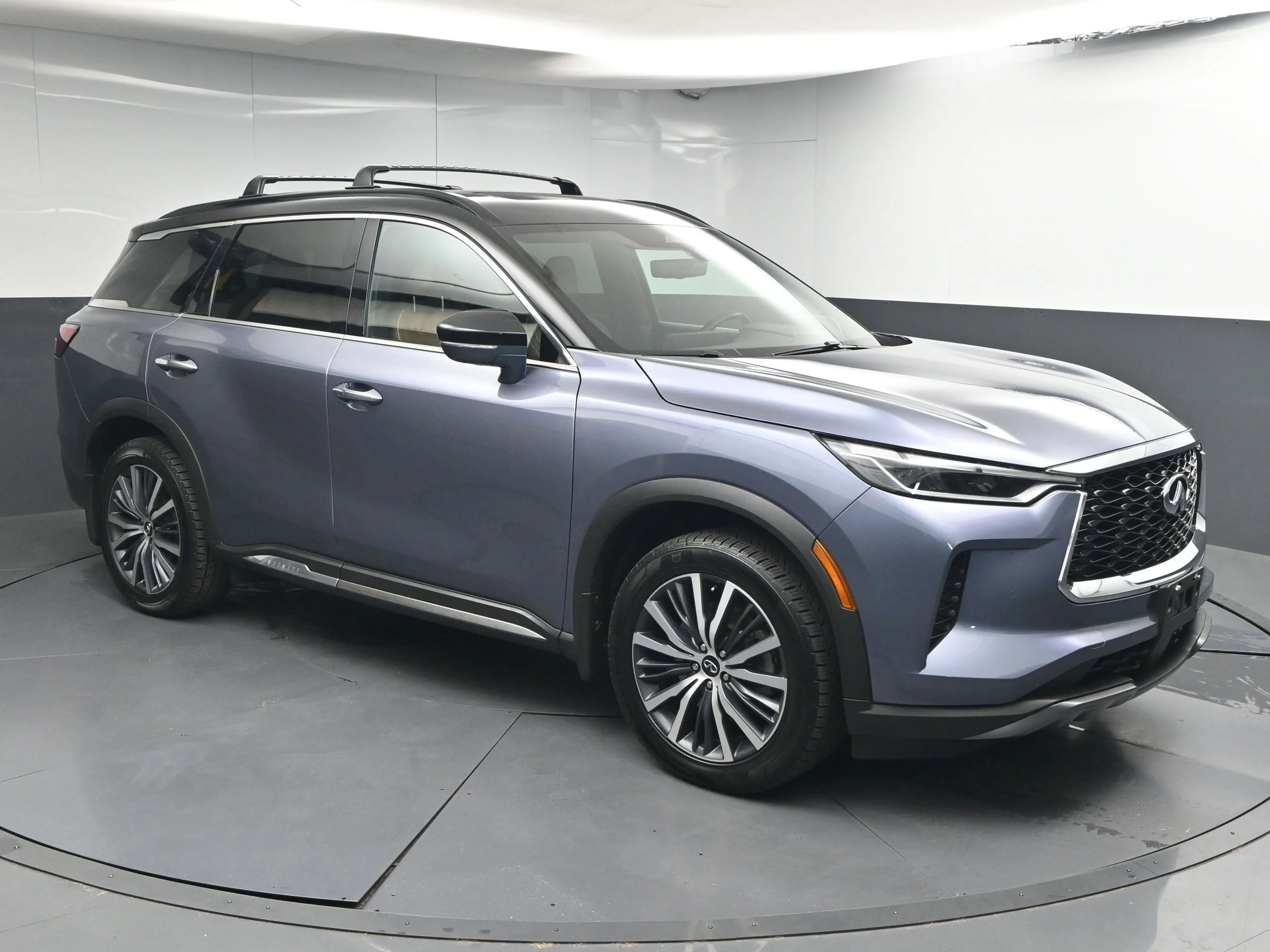 Used 2023 Moonbow Blue/Black Obsidian INFINITI AUTOGRAPH image 1