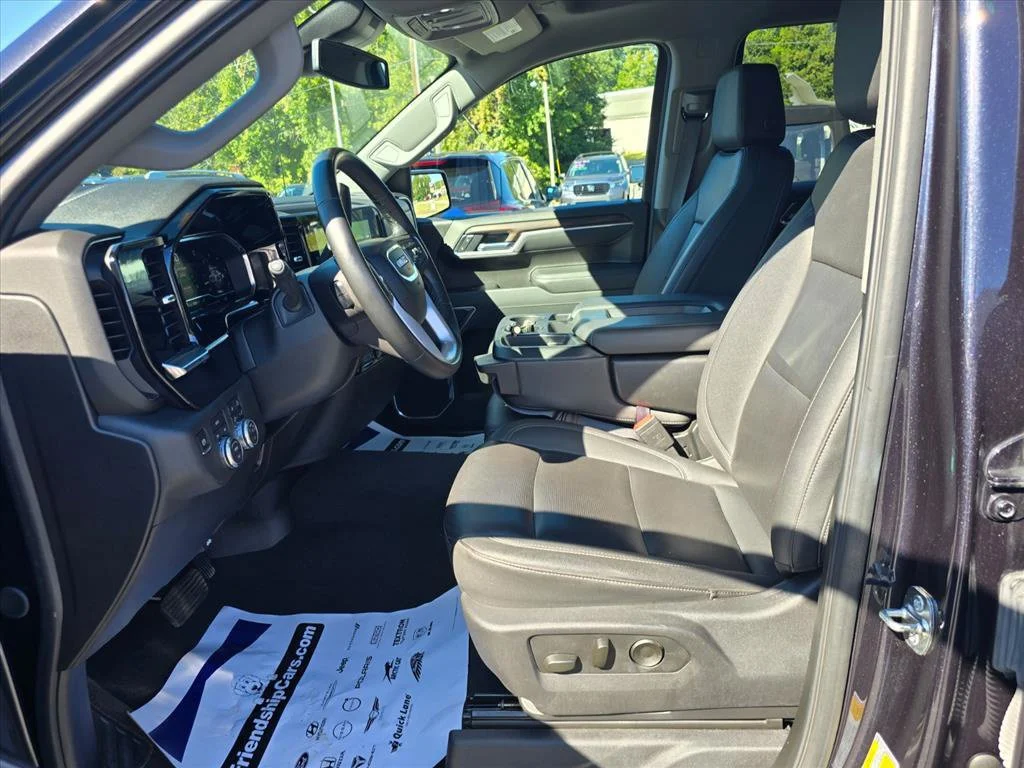 Used 2025 Titanium Rush Metallic GMC SLT image 14