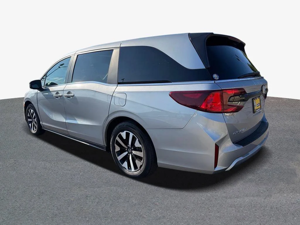 Used 2025 Silver Honda EX-L image 2