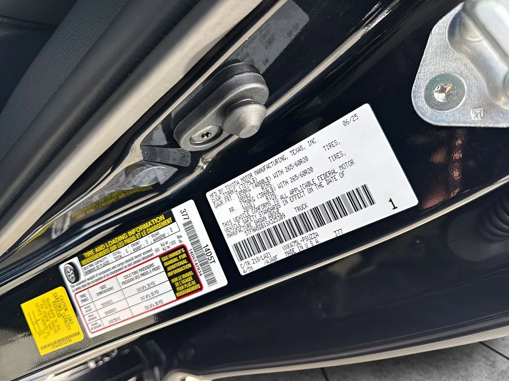 Used 2025 Black Toyota Platinum image 38