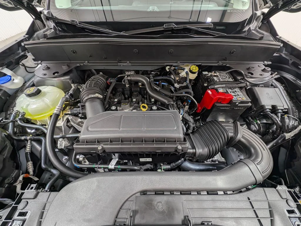 New 2026 Carbonized Gray Metallic Ford Outer Banks® image 26