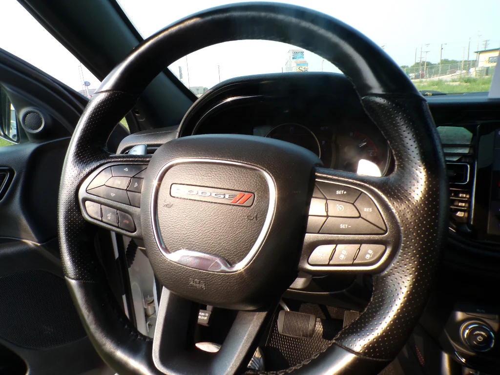 Used 2024 White Knuckle Clearcoat Dodge R/T Plus image 27