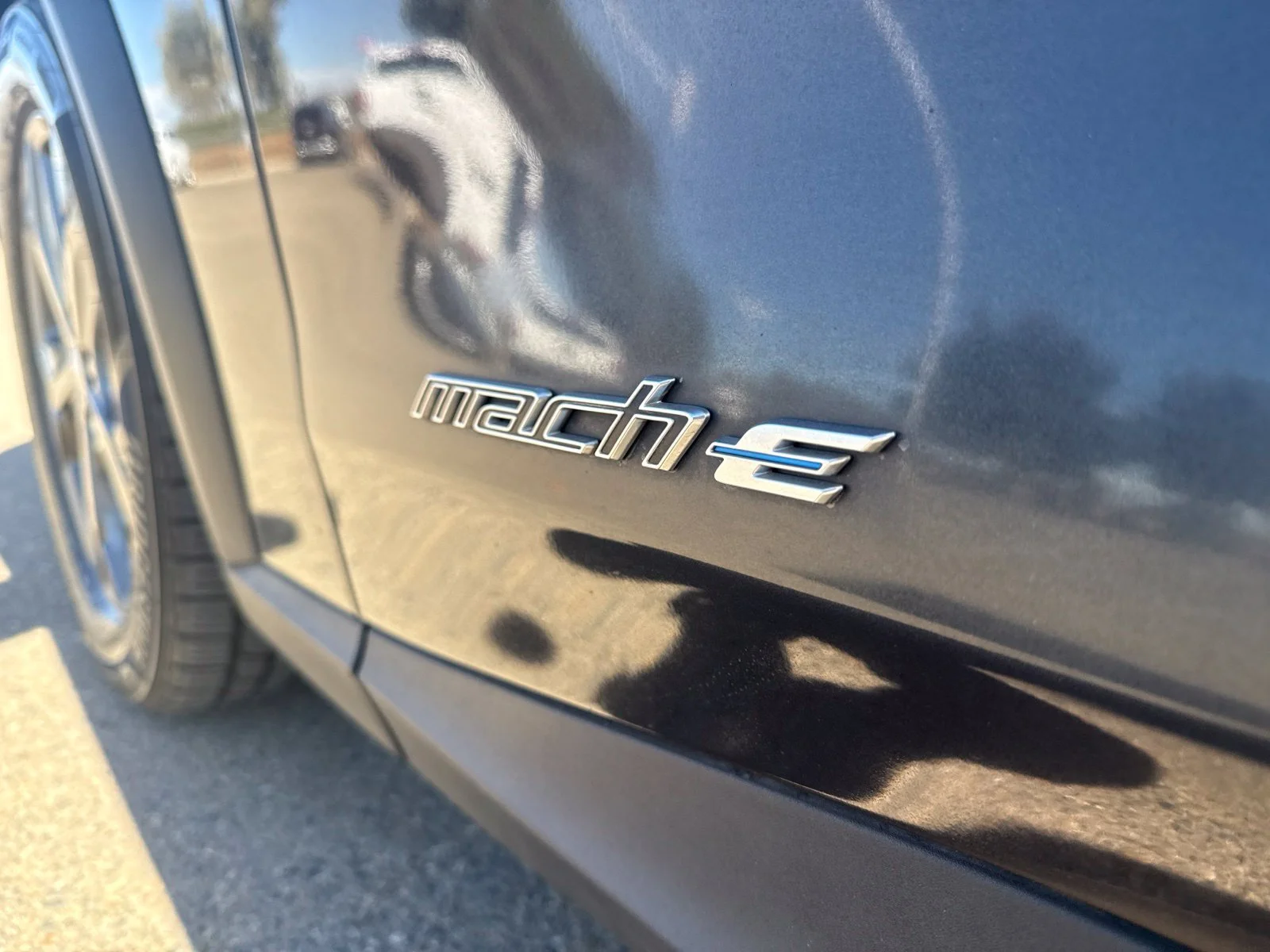 Used 2022 Gray Ford Select image 9