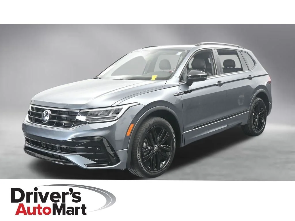 Used 2022 Gray Volkswagen 2.0T SE R-Line Black image 1