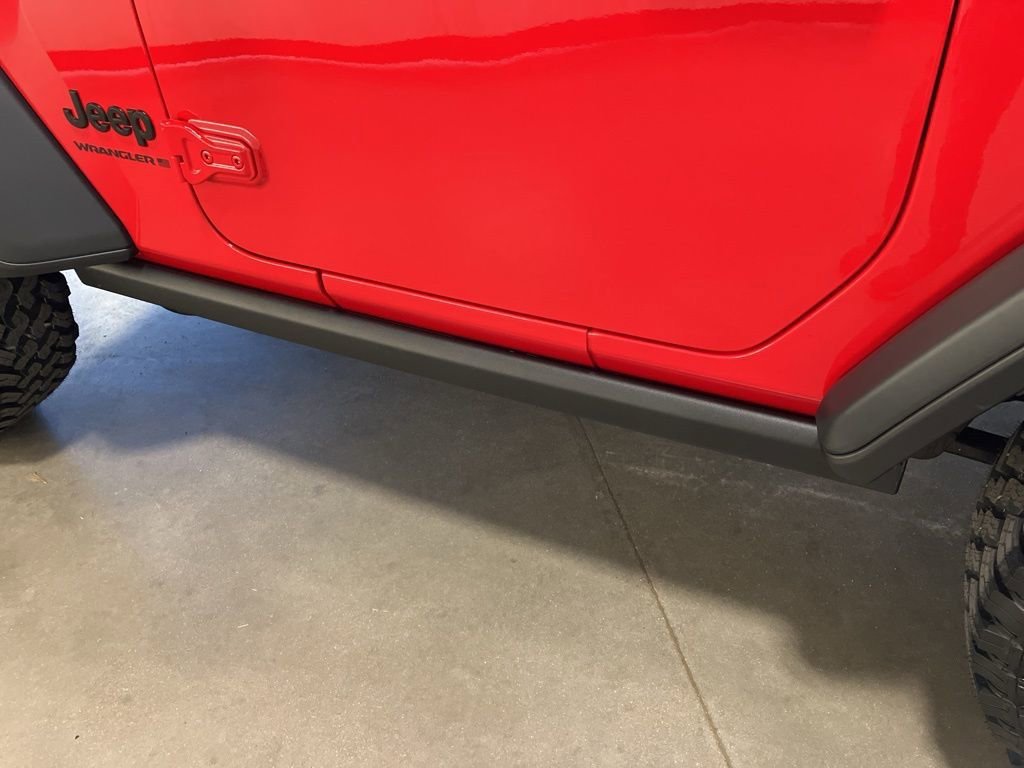 New 2026 Firecracker Red Clear-Coat Exterior Paint Jeep Willys image 27