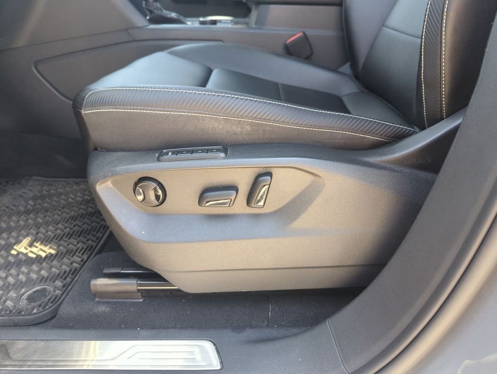 Used 2023 Gray Volkswagen 3.6L V6 SEL R-Line image 13