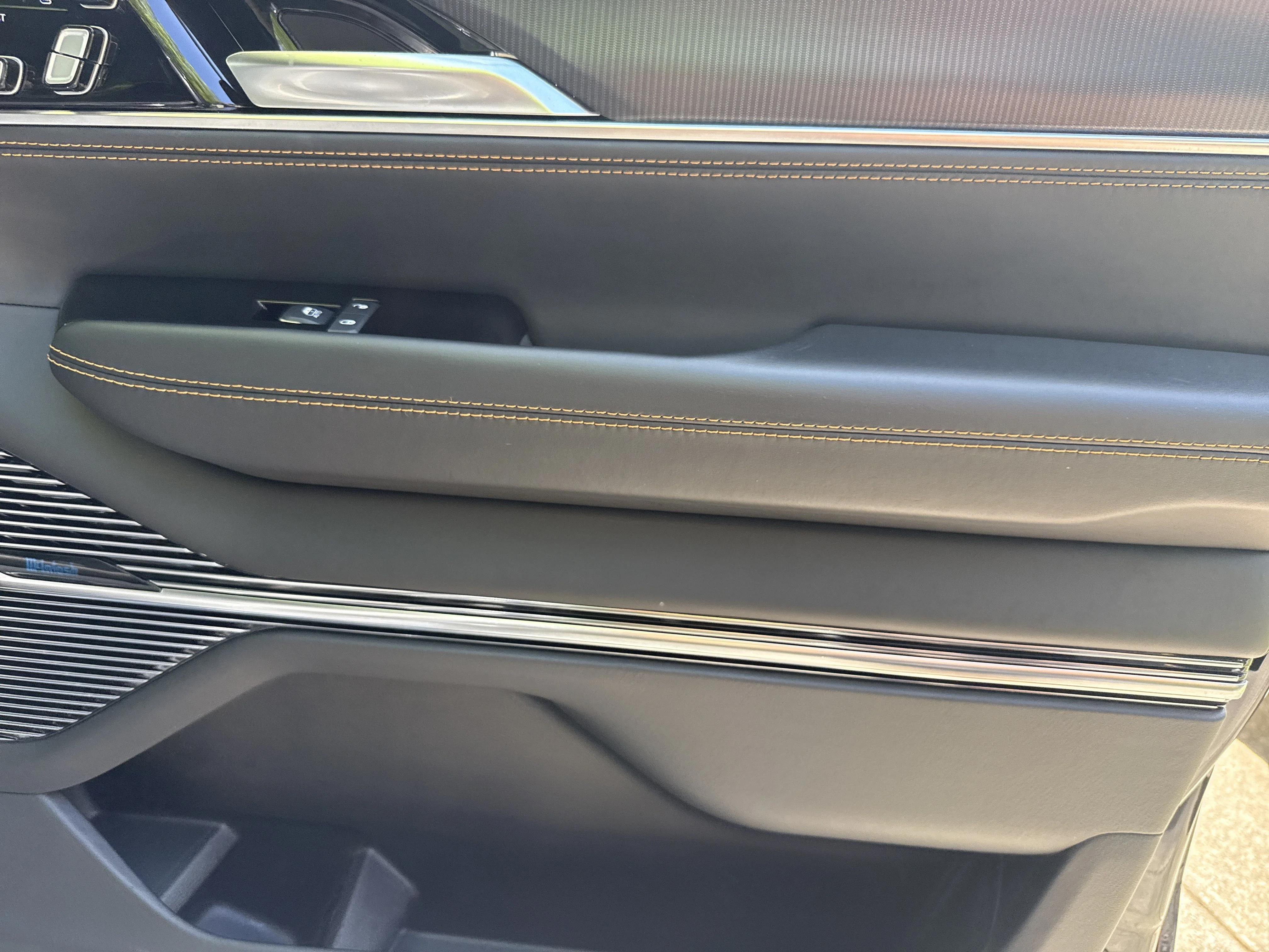 2024 Jeep Grand Wagoneer Series III - Photo 14