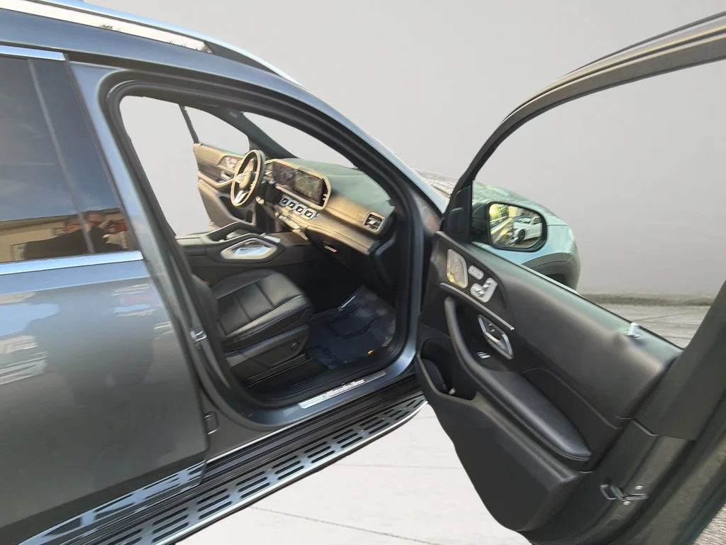 2023 Mercedes-Benz GLS GLS450 - Photo 22