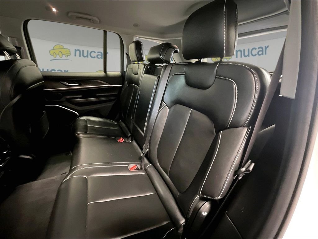 Used 2022 White Jeep Limited image 15