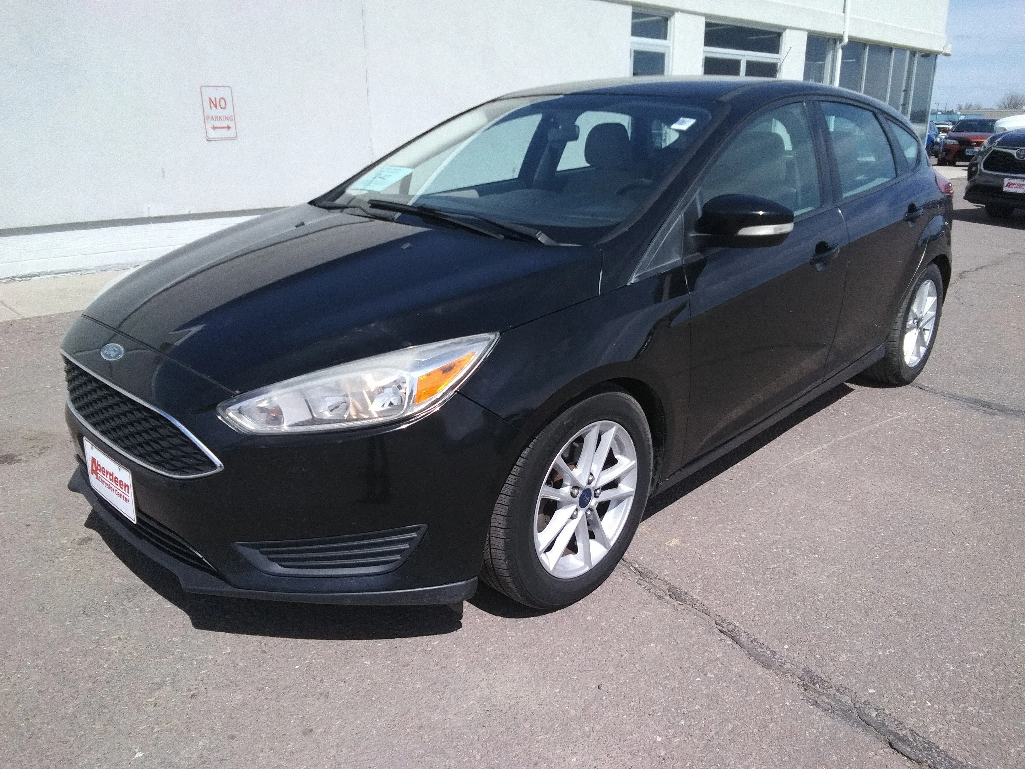 Used 2016 Ford Focus SE with VIN 1FADP3K25GL205728 for sale in Aberdeen, SD
