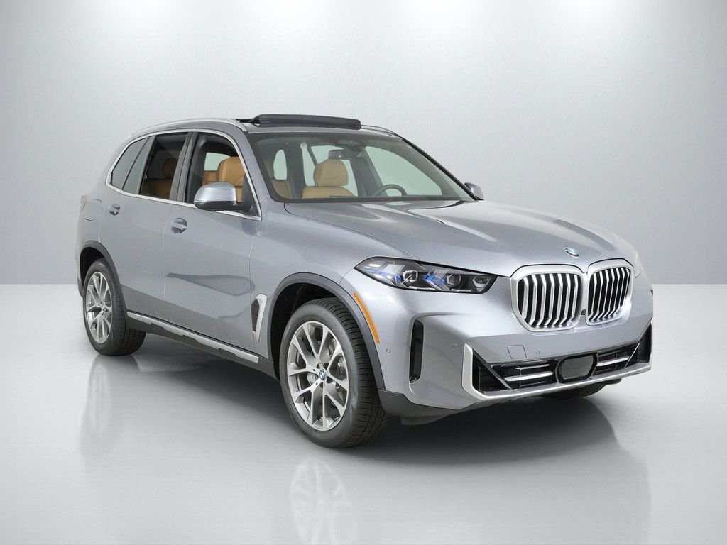 New 2026 Skyscraper Grey Metallic BMW xDrive40i image 7