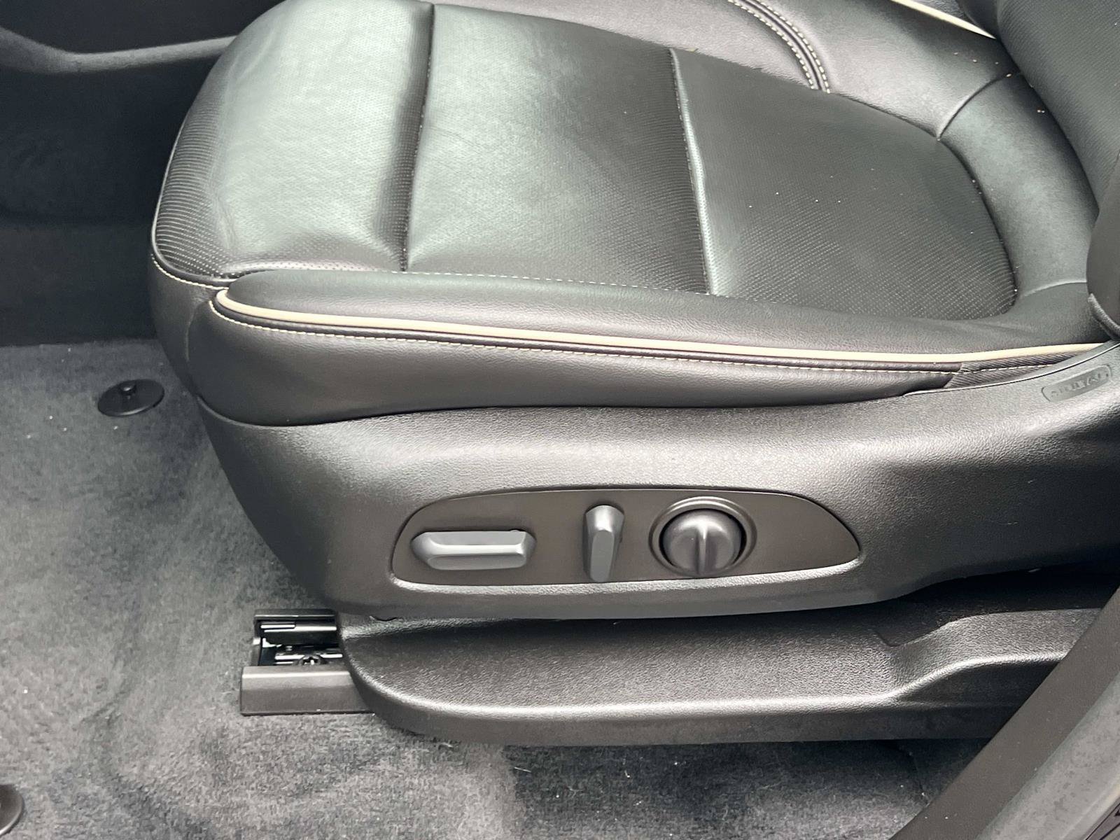 2023 Chevrolet Traverse Premier - Photo 20