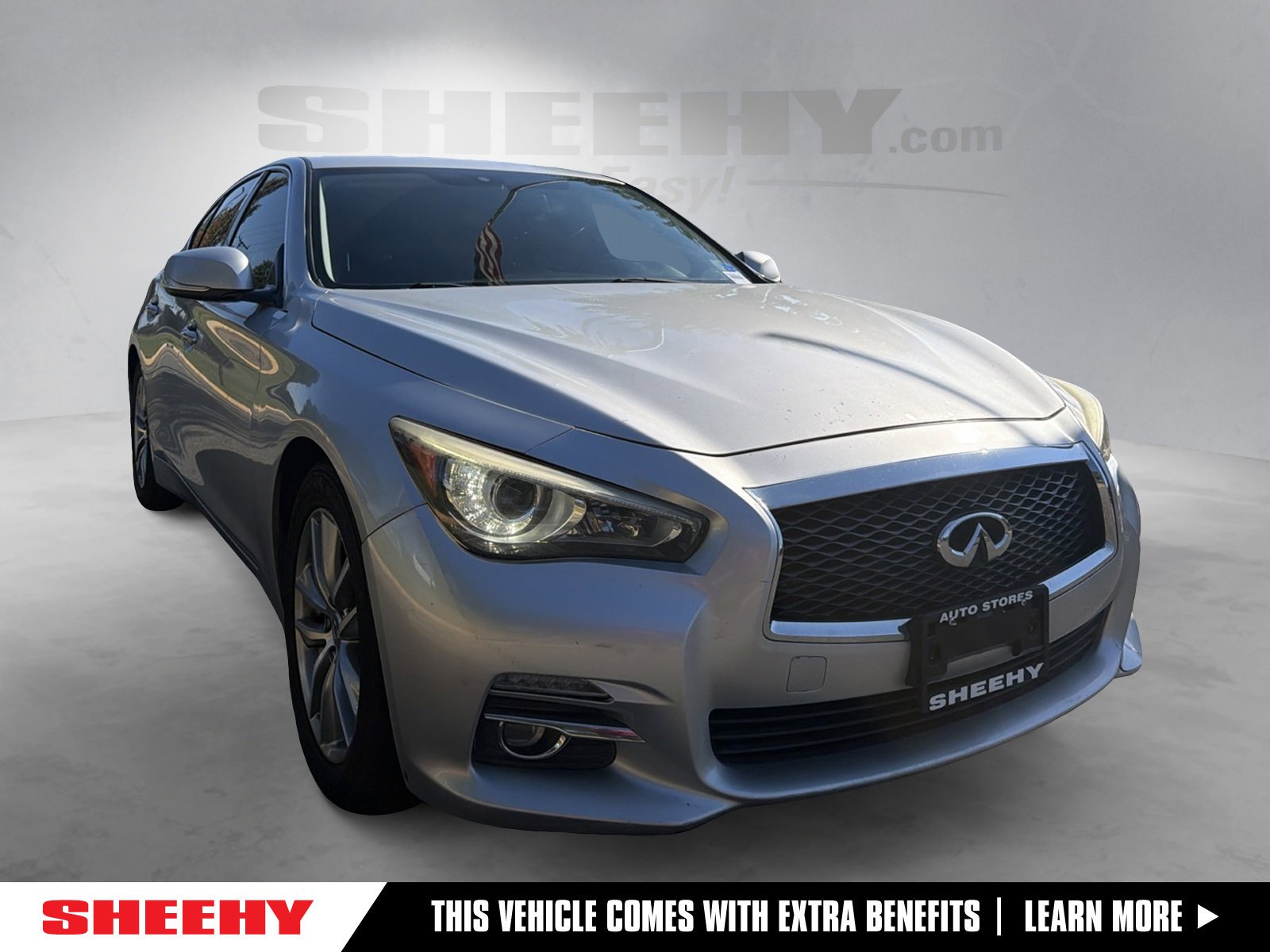 2017 INFINITI Q50 Premium