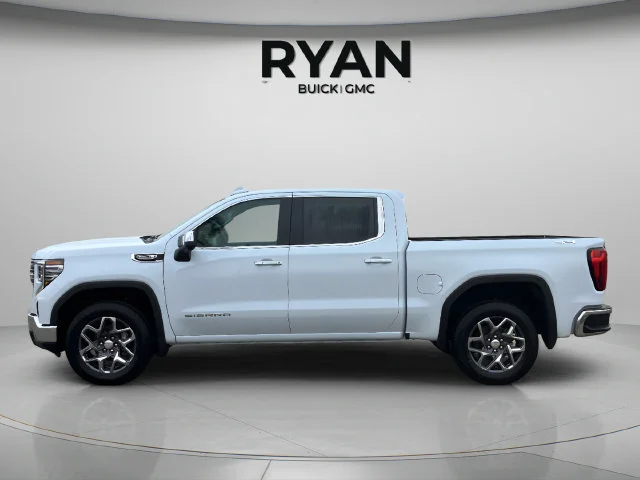 2026 GMC Sierra 1500 SLT - Photo 7