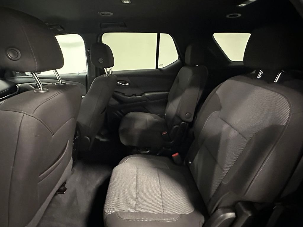 Used 2023 Gray Chevrolet LT image 18