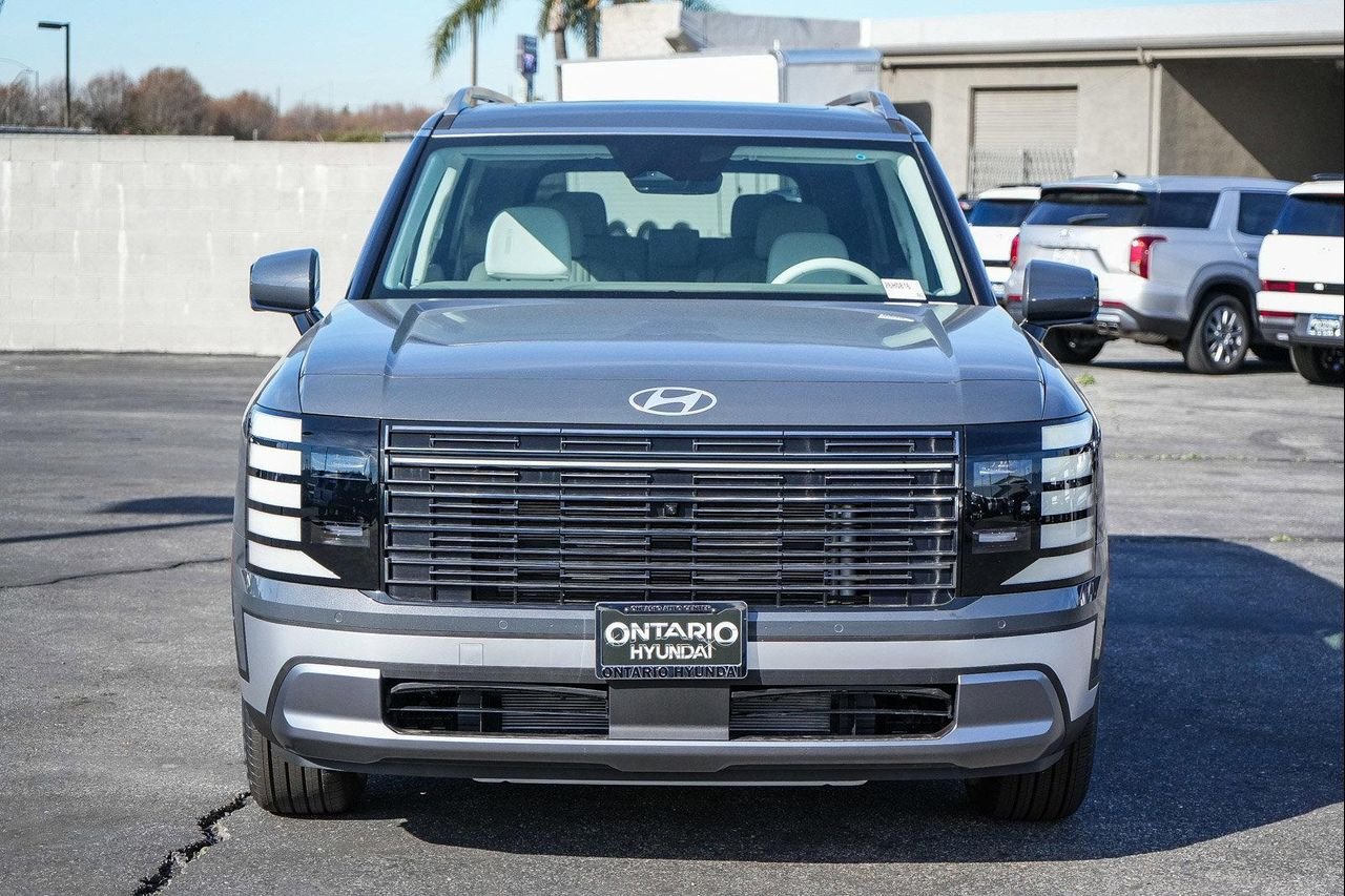 New 2026 Gray Hyundai SEL Premium image 31