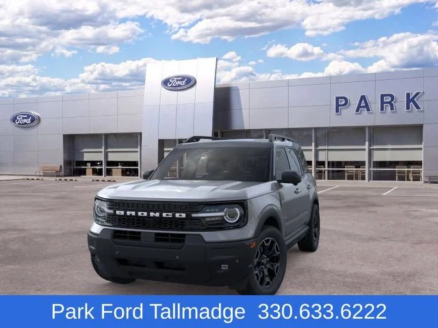 New 2025 Carbonized Gray Metallic Ford Outer Banks image 2
