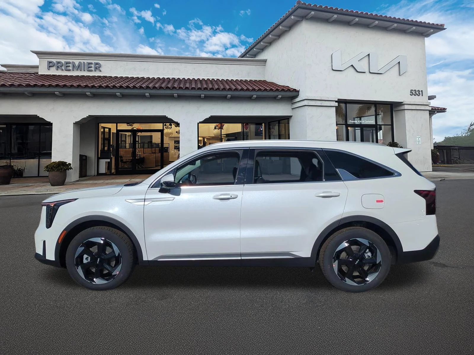 New 2026 Snow White Pearl Kia EX image 5