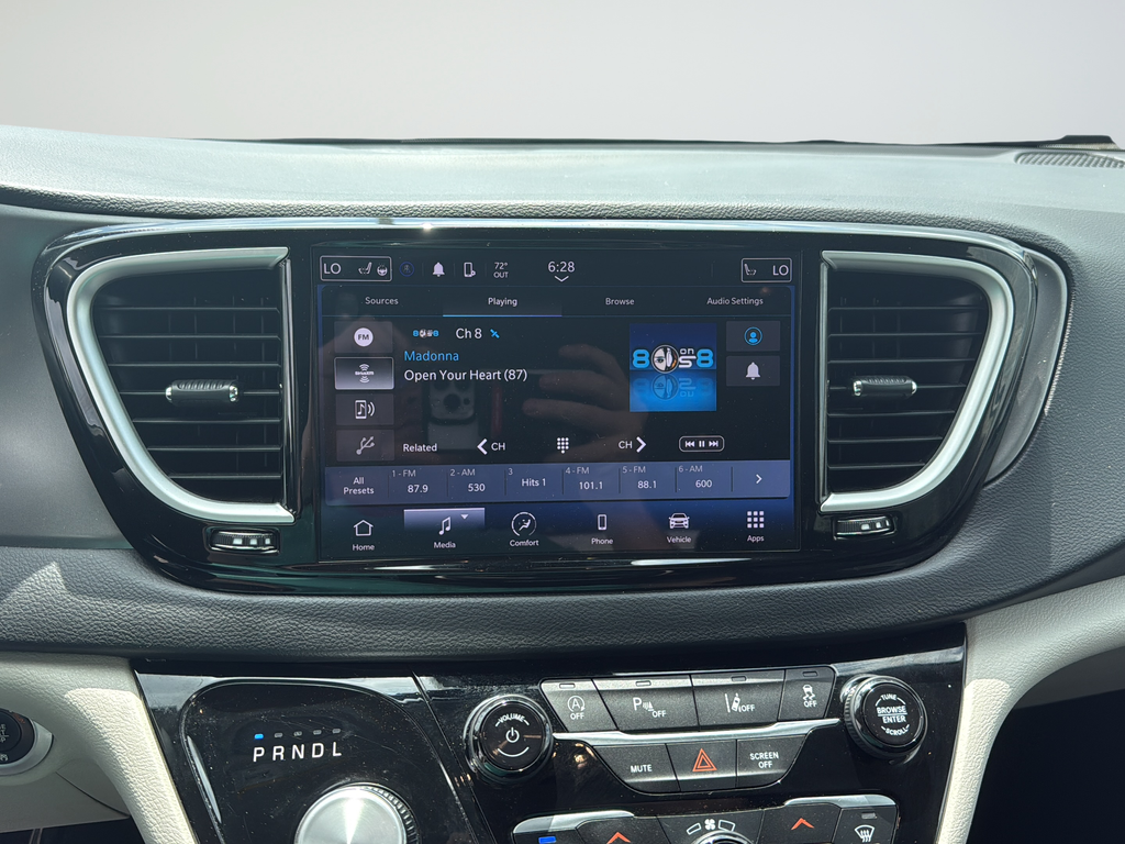Used 2023 White Chrysler Touring L image 12